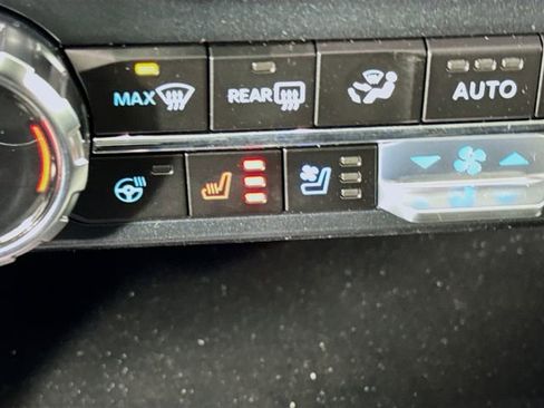 New 2025 Ford F150 Lariat w/ Equipment Group 501A Mid image 21