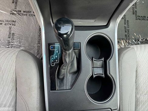 Used 2015 Toyota Camry LE FWD image 22