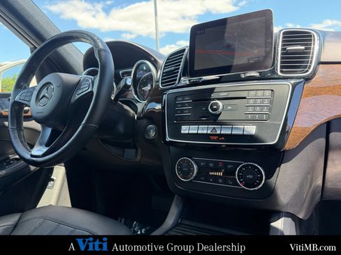 Used 2017 Mercedes-Benz GLE 350 4MATIC image 32