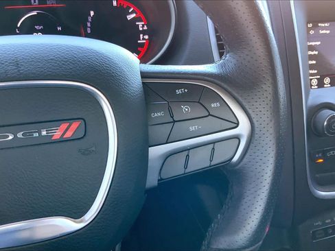 Used 2019 Dodge Durango SXT w/ 3rd Row Seating Group image 23