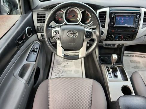 Used 2015 Toyota Tacoma 4x4 Access Cab V6 w/ SR5 Package image 13