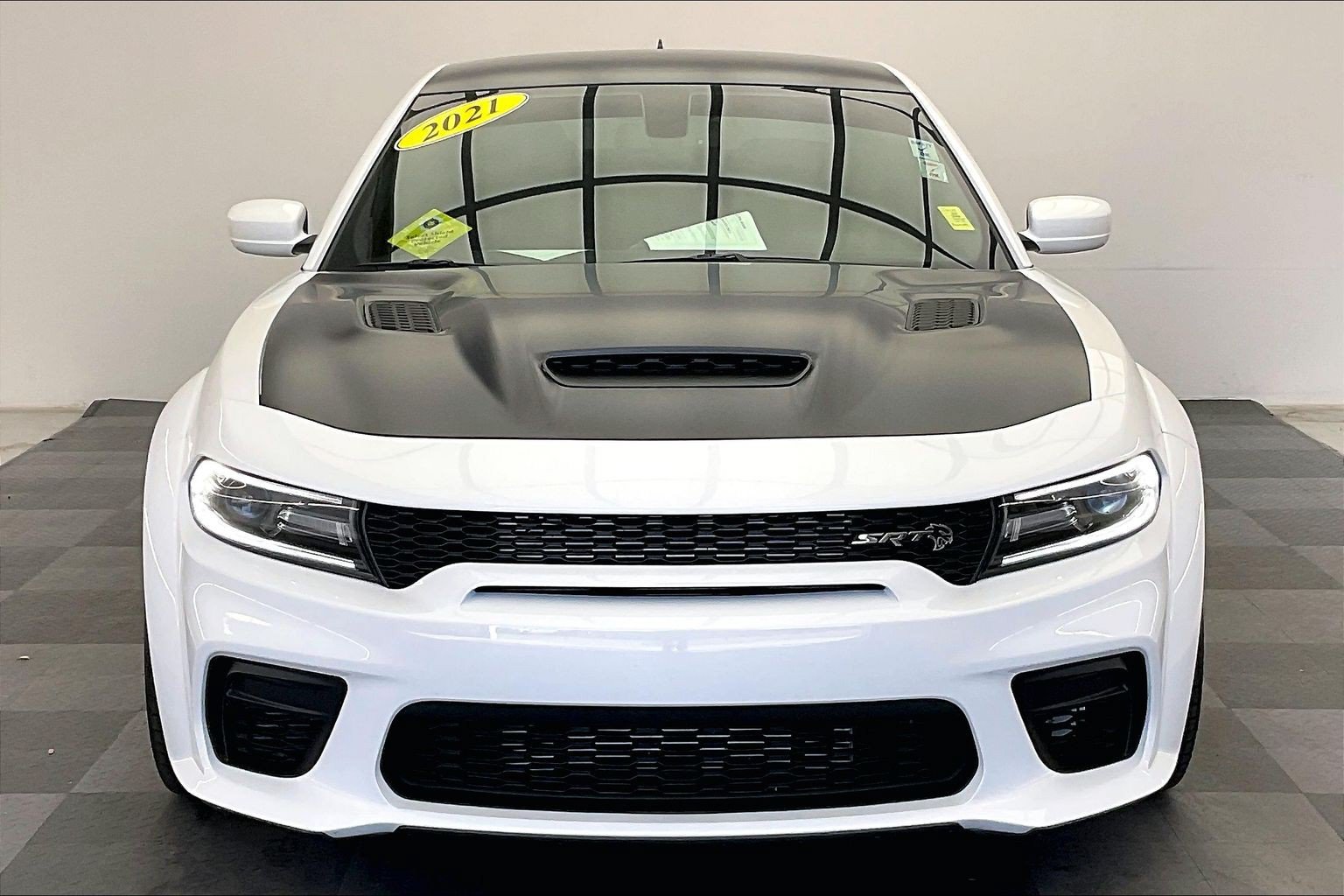Used 2021 Dodge Charger SRT Hellcat RWD image 2