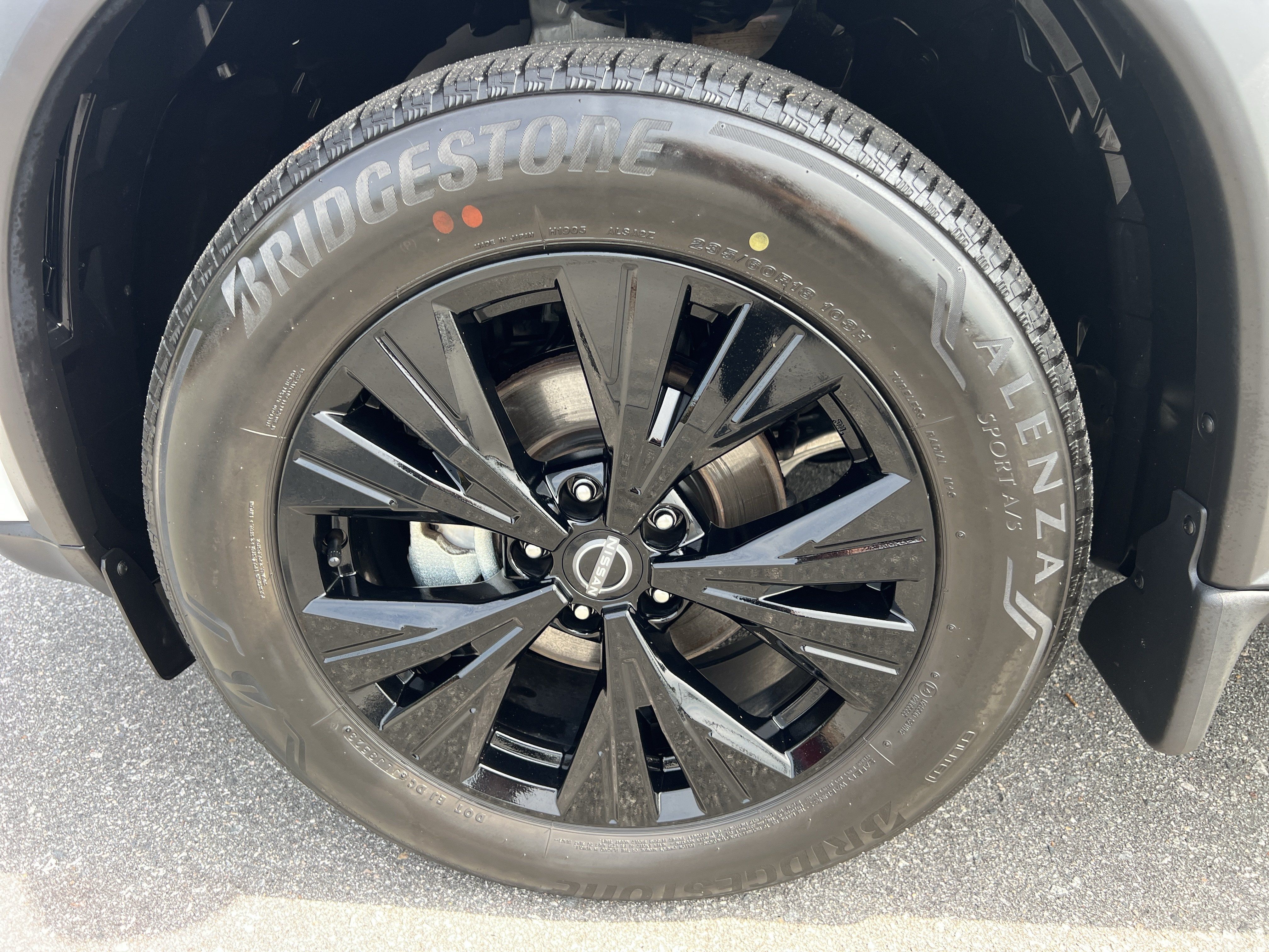 Certified 2023 Nissan Rogue SV w/ SV Premium B Package AWD/4WD image 9