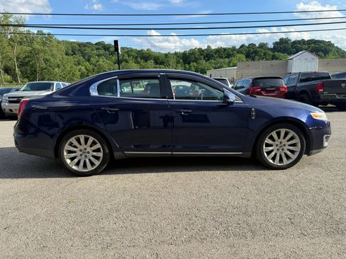 Used 2011 Lincoln MKS AWD w/ 102A Rapid Spec Order Code image 4