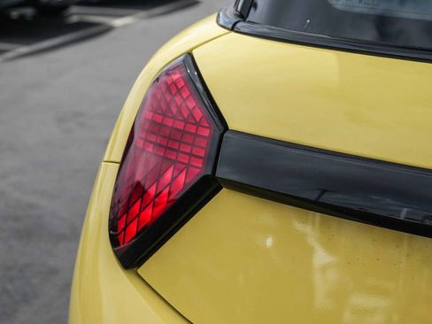 New 2025 MINI Cooper S image 9