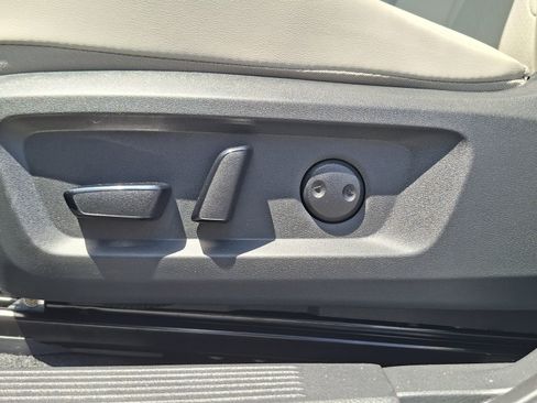 New 2026 Nissan Rogue SV FWD image 13