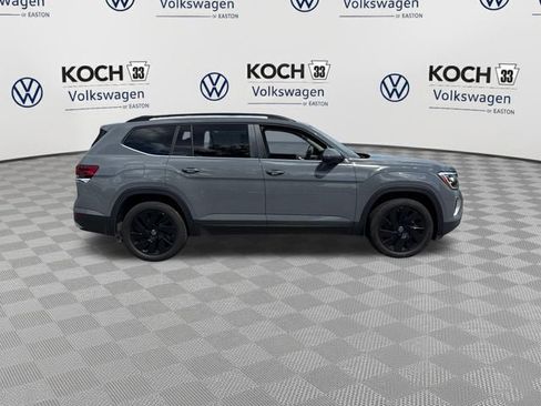 Used 2026 Volkswagen Atlas SE AWD/4WD image 9