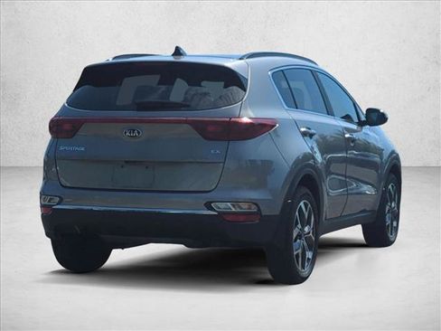 Used 2022 Kia Sportage EX AWD/4WD image 5