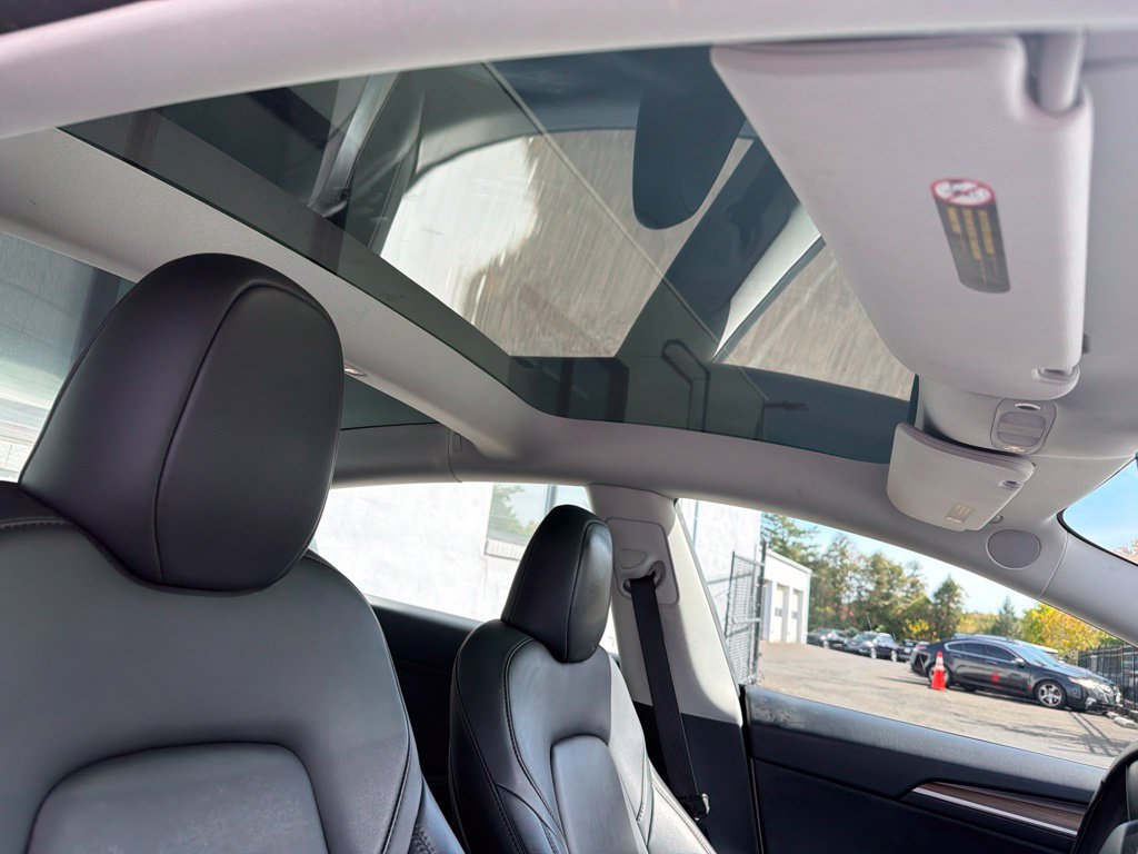 Used 2023 Tesla Model 3 Standard Range RWD image 10