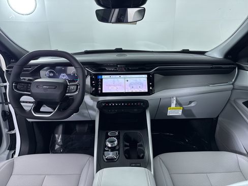 New 2026 Jeep Cherokee Limited AWD/4WD image 3