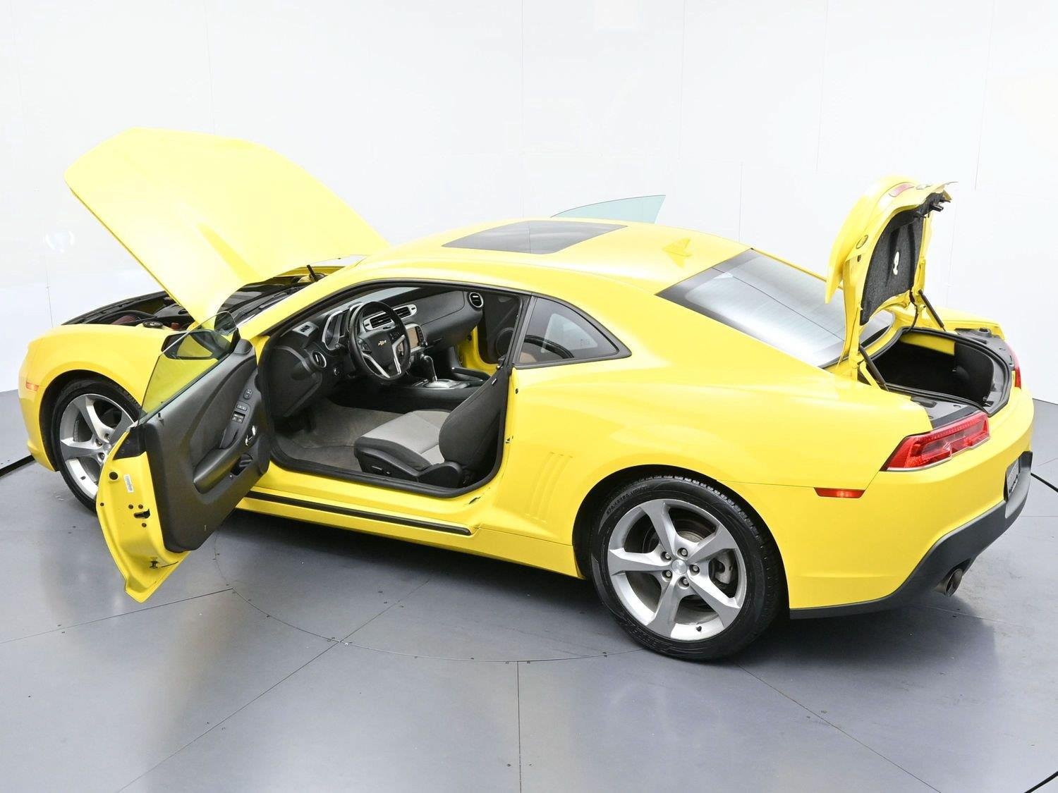 Used 2015 Chevrolet Camaro LT w/ RS Package RWD image 37