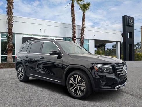 New 2026 Mercedes-Benz GLB 250 image 1