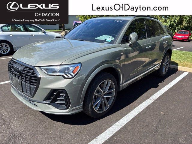 Used 2023 Audi Q3 2.0T Premium Plus w/ Premium Plus Package AWD/4WD image 1