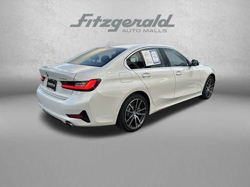 Used 2022 BMW 330i xDrive Sedan w/ Premium Package 2 image 7