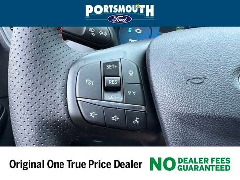 New 2025 Ford Escape ST-Line Elite w/ Premium Technology Package image 22