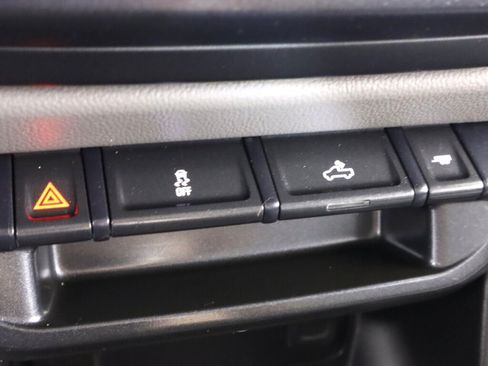 Used 2018 Chevrolet Colorado W/T w/ WT Convenience Package AWD/4WD image 21
