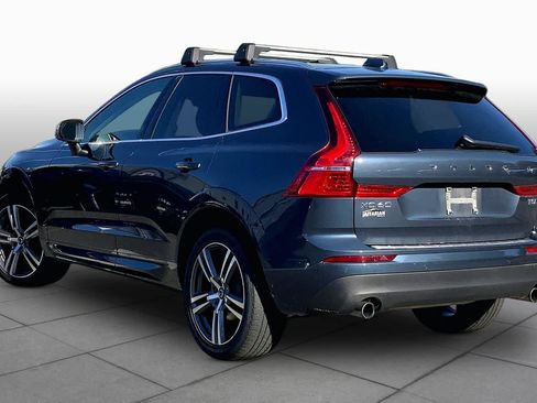 Used 2021 Volvo XC60 T5 Momentum w/ Premium Package AWD/4WD image 12