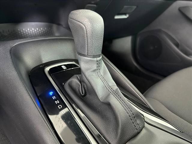 Used 2025 Toyota Corolla LE w/ Convenience Package FWD image 30