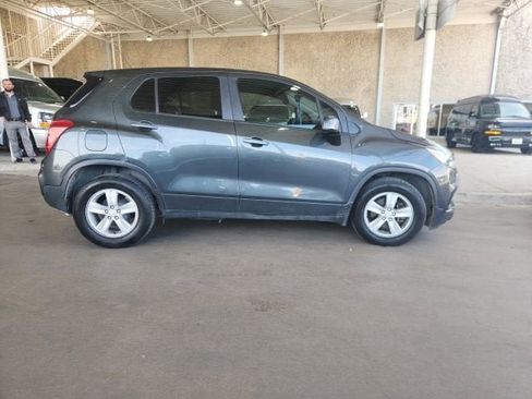 Used 2020 Chevrolet Trax LS w/ Tint and Cruise Package image 6