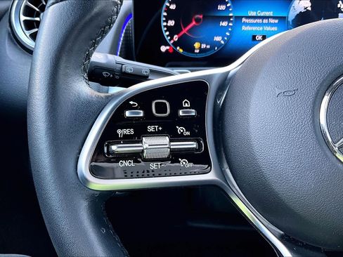 Used 2023 Mercedes-Benz GLB 250 image 23