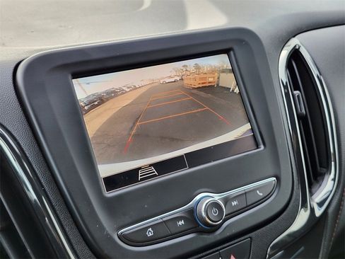 Used 2022 Chevrolet Equinox RS image 20