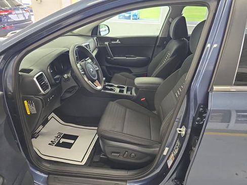 Certified 2021 Kia Sportage LX w/ LX AWD Popular Package image 13