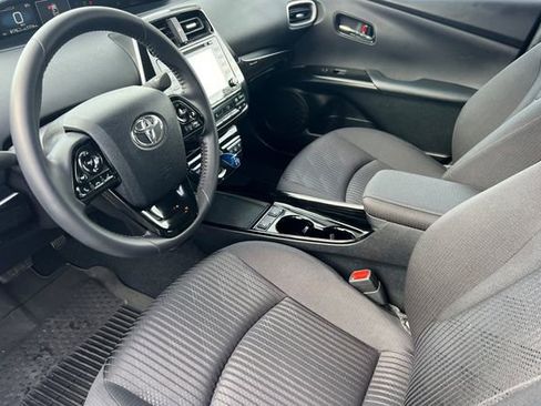 Used 2022 Toyota Prius Prime LE image 13