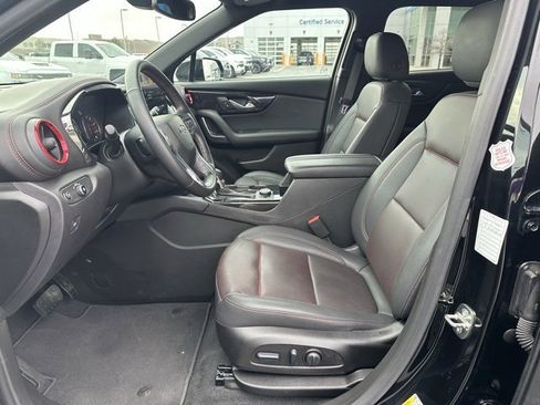 Certified 2025 Chevrolet Blazer RS image 2