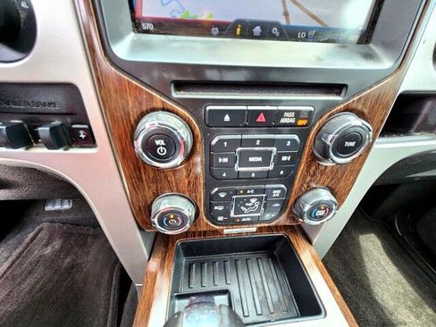 Used 2013 Ford F150 Lariat w/ Luxury Equipment Group image 22