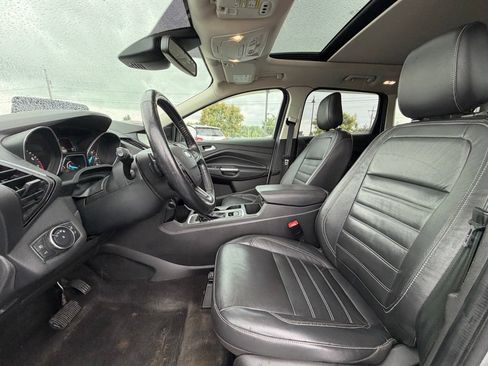 Used 2018 Ford Escape Titanium w/ Ford Safe & Smart Package AWD/4WD image 23