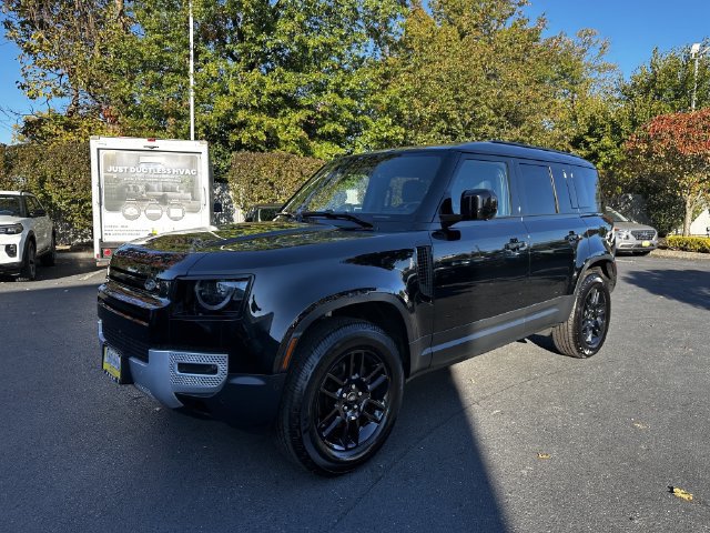 Used 2025 Land Rover Defender 110 S AWD/4WD image 9
