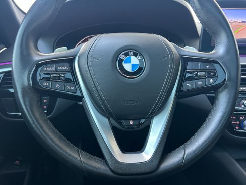 Used 2022 BMW 530i xDrive w/ Premium Package AWD/4WD image 23