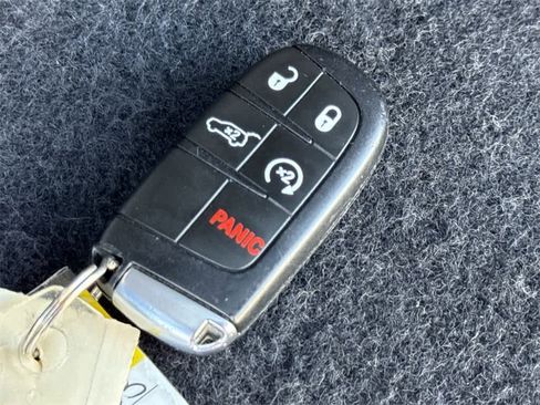 Used 2023 Dodge Durango GT image 24