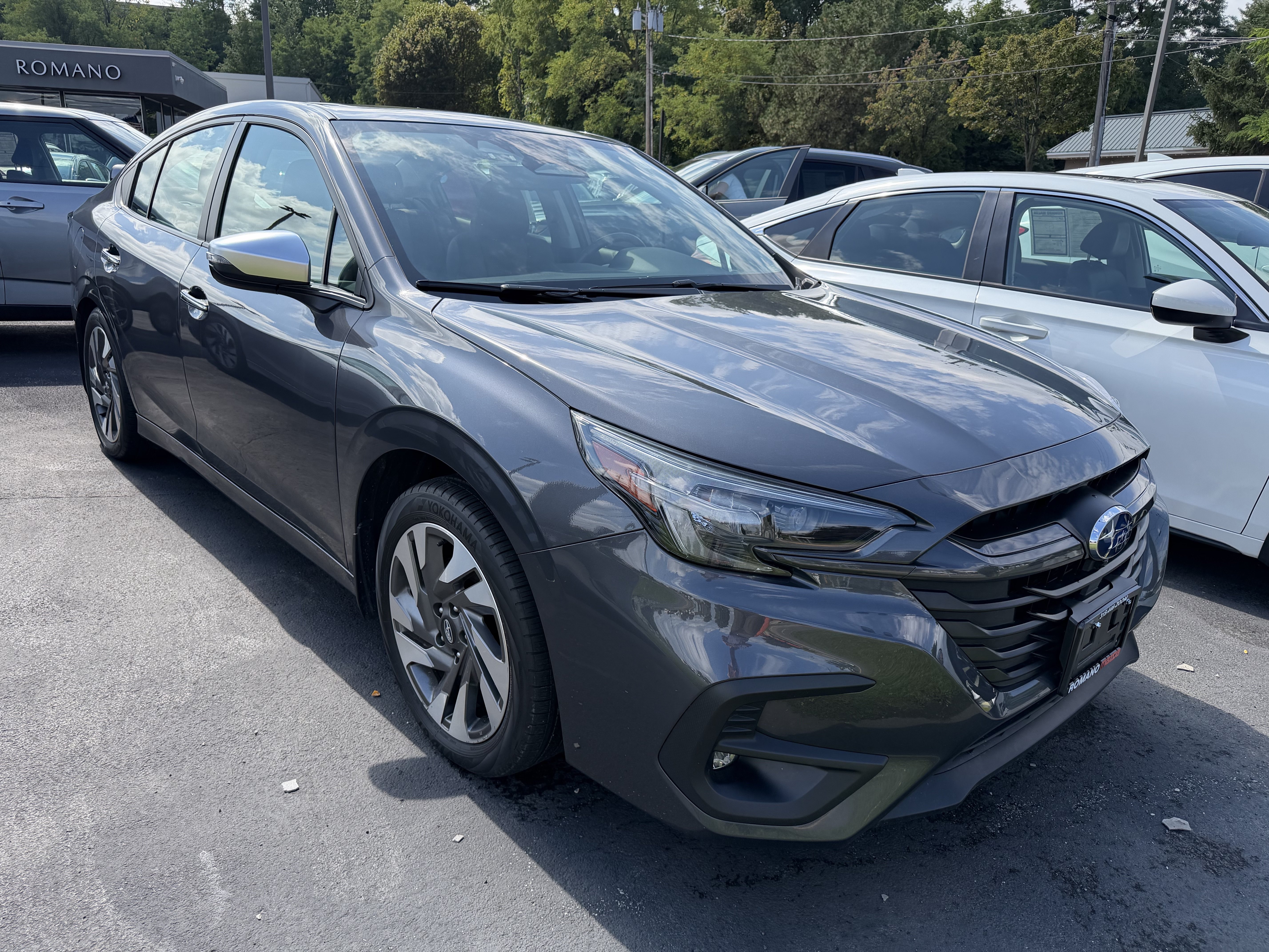Used 2024 Subaru Legacy Touring XT AWD/4WD image 2