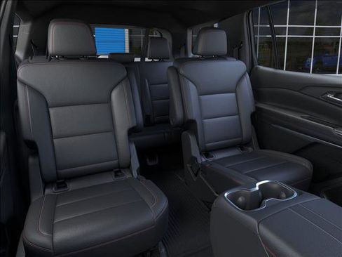 New 2026 Chevrolet Traverse Z71 w/ LPO, Floor Liner Package AWD/4WD image 17