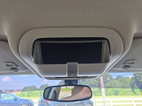 Used 2018 GMC Terrain SLT FWD image 37