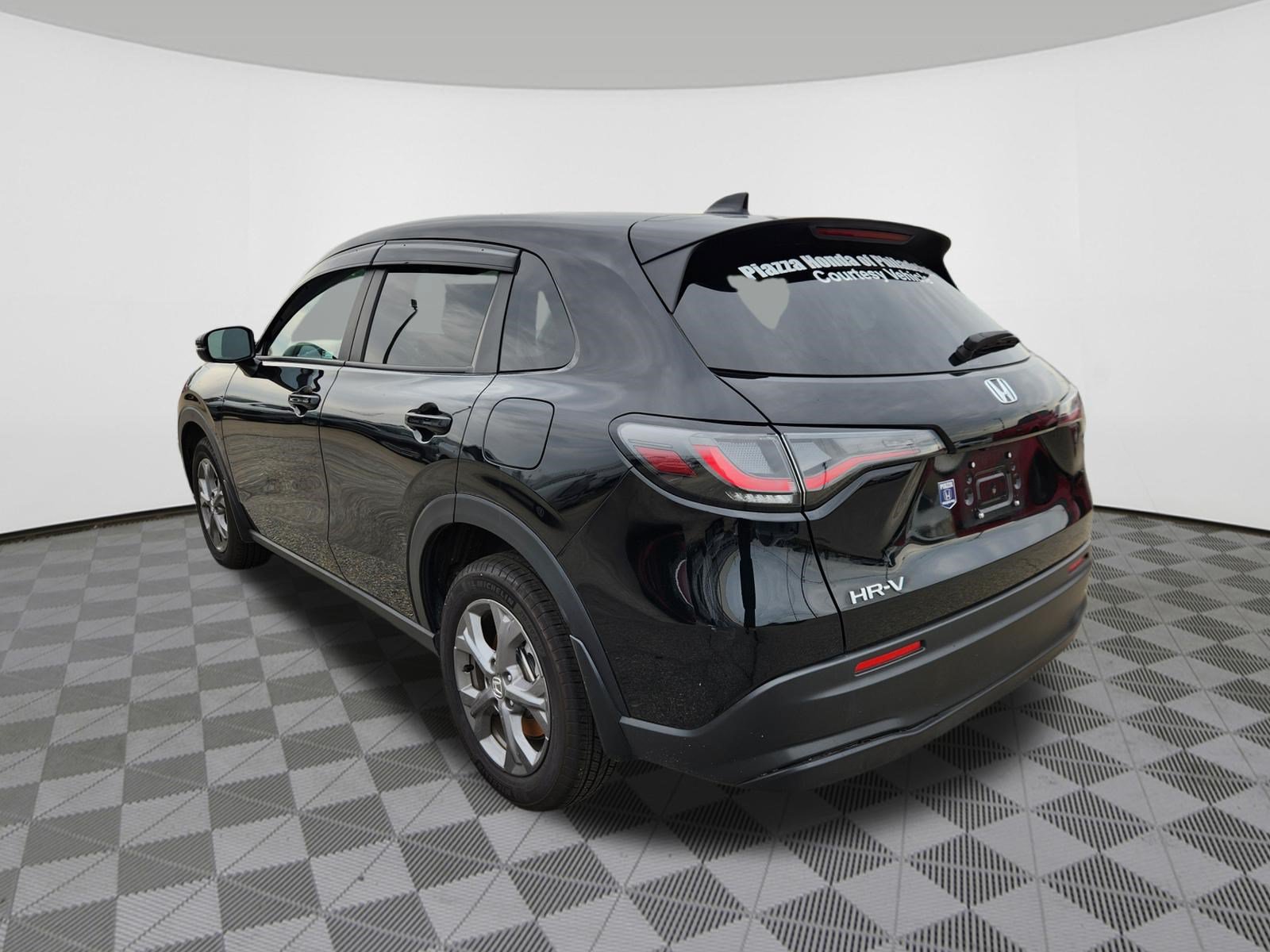 Used 2026 Honda HR-V LX image 3