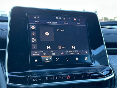 Used 2025 Jeep Compass Latitude image 20