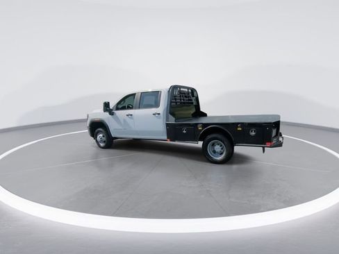 New 2025 GMC Sierra 3500 Pro w/ Convenience Package AWD/4WD image 6