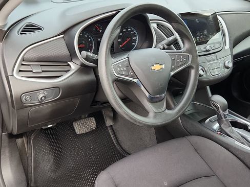 Used 2024 Chevrolet Malibu LT image 10