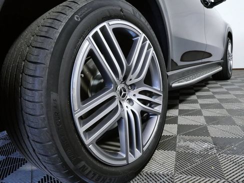 Used 2021 Mercedes-Benz GLS 450 4MATIC image 28