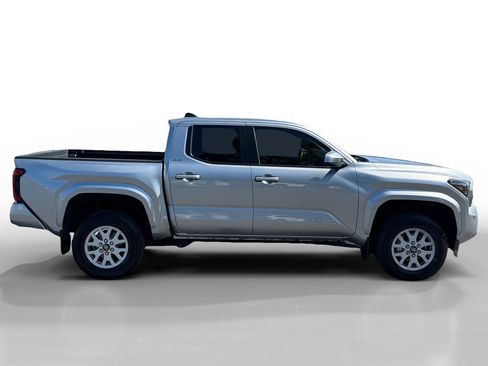 Used 2024 Toyota Tacoma SR5 RWD image 6