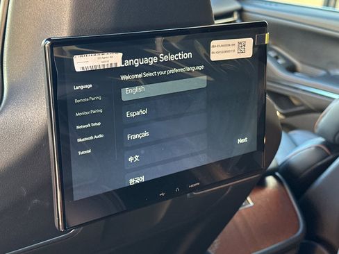 New 2025 Lincoln Navigator Black Label image 14