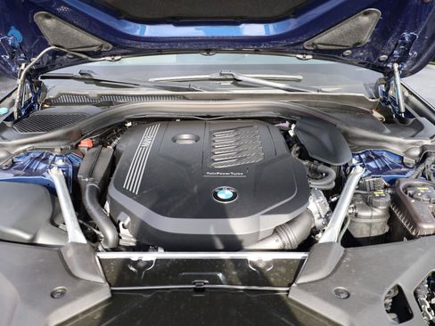 Used 2021 BMW 540i w/ Luxury Seating Package RWD image 15