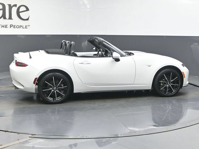 Used 2024 MAZDA MX-5 Miata Grand Touring w/ Weather Package RWD image 36