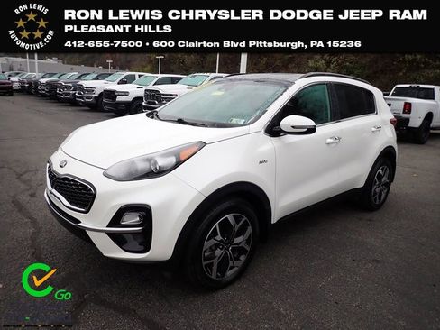 Used 2022 Kia Sportage EX image 1