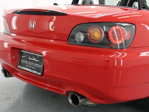 Used 2004 Honda S2000 image 35