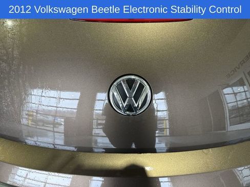 Used 2012 Volkswagen Beetle 2.5 image 16