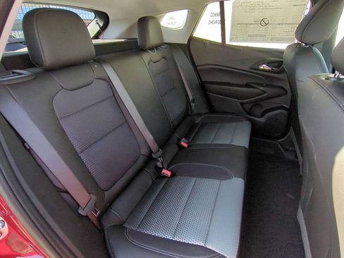New 2026 Chevrolet Trax LT FWD image 26