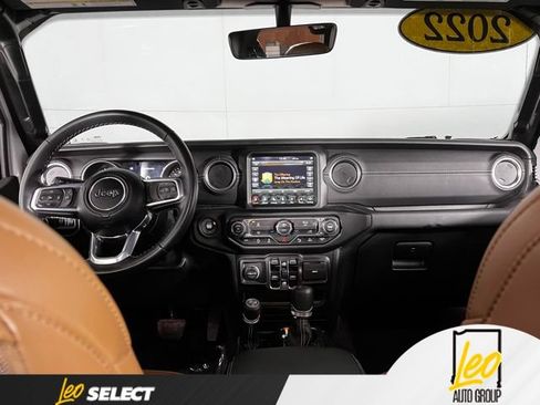 Used 2022 Jeep Wrangler Unlimited Sahara w/ Safety Group AWD/4WD image 25